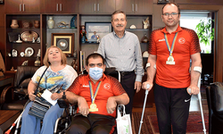 Avrupa şampiyonlarından başkan Ahmet Ataç'a ziyaret