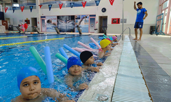 Eskişehir'de yüzme eğitimleri başladı