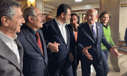 Büyükerşen ve Ataç, İmamoğlu'na destek için Saraçhane'de
