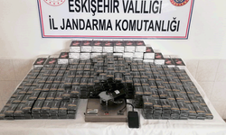 Eskişehir'de Jandarma ekiplerinden kaçak sigara operasyonu
