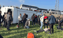 Eskişehir'de işçi servisi şarampole uçtu: 3 ölü, 31 yaralı