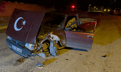 Afyon'da kaza: Hurda olan otomobilde can kaybı yok