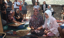 Emirdağlı bakan baba ocağında hasret giderdi