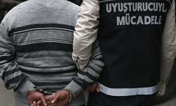 Bin 22 kullanımlık uyuşturucu ile yakalanan 2 kişiden biri tutuklandı