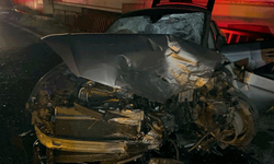 Çay-Bolvadin yolu üzerinde otomobil kazası: 3 yaralı