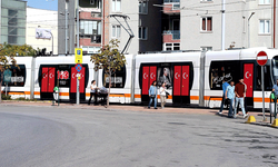 Eskişehir’in tramvaylarına 100’üncü yıla özel uygulama