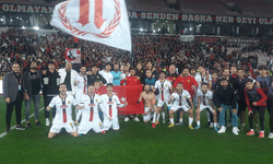 Eskişehirspor maç fazlasıyla liderliğe uzandı 