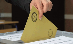 Son seçim anketi gündem oldu! Parti kursalar meclise girerler