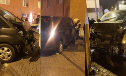 Eskişehir’de kaza: Apartmanın duvarına çarparak durabildi