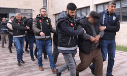 Afyon'da sahte altınla vurgun yapan 19 kişi yakalandı