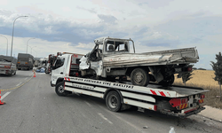 Afyon'da feci kaza: 2 ölü 1 yaralı