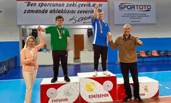 Eskişehir’de özel sporculardan gurur veren başarı