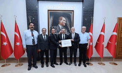 Eskişehir Valisi Aksoy’dan Şehir Hastanesi’ne teşekkür belgesi