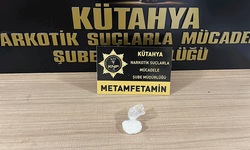 Kütahya'da bir otobüste yolcu koltuğuna gizlenmiş zehir ele geçirildi