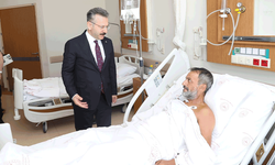 Vali Aksoy operasyonda yaralanan polis memurunu ziyaret etti