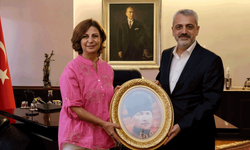 Türkiye Kent Konseyleri Birliği’nden Ayşe Ünlüce’ye tebrik