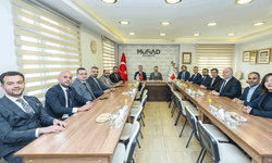 Eskişehir Valisi Aksoy MÜSİAD Yönetim Kurulu ile buluştu