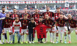 Eskişehirspor, efsane futbolcusu Fethi Heper’i andı