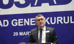 TÜSİAD Başkanı Orhan Turan ifade için adliyeye götürülüyor