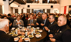 Ahmet Ataç, Sivrihisar Sosyal Kültür ve Dayanışma Derneği'nin iftar programına katıldı
