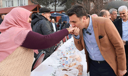 Bilecik Valisi iftarda vatandaşlarla bir araya geldi