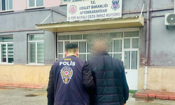 Afyon'da dolandırıcılıktan aranan şahıs yakalandı