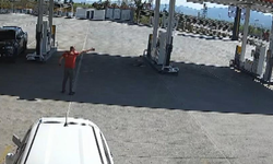 Afyon'da el freni çekilmeyen araç az kalsın faciaya neden oluyordu