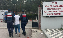 Afyon’da  hapis cezasıyla aranan şahsı jandarma yakaladı