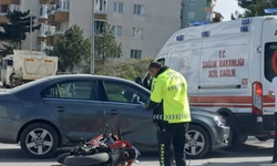 Bilecik'te motosiklet ile otomobil çarpıştı, 1 kişi yaralandı