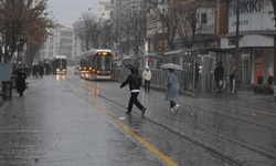 Eskişehir’de yağış alarmı verildi: Bu saatlere dikkat