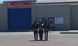 Afyon'da 10 senedir aranan şahıs polis tarafından yakalandı