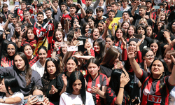 Eskişehirspor, şampiyonluk coşkusunu okullara taşıdı