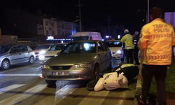 Kütahya'da motosiklet 2 otomobile çarptı: 1 yaralı