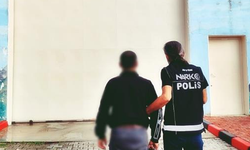Afyon'da madde ticareti suçundan aranan şahsı polis yakaladı