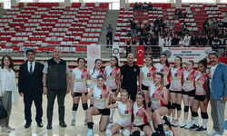 Eskişehir’de fair play kız voleybol turnuvası coşkusu