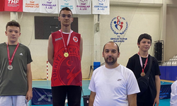 Eskişehirli kick boksçu efe demirli, il seçmelerinde altın madalya kazandı