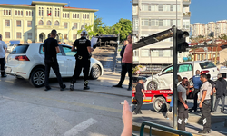 Atatürk Lisesi Tramvay Durağı’nda trafik kazası meydana geldi