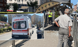 Eskişehir'de korkutan kaza: Kepçe tramvay durağına çarptı! 1 yaralı