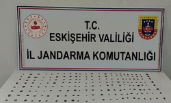 Eskişehir’de tarihi eser operasyonu: Yüzlercesi ele geçirildi