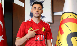 Eskişehirspor’da iki genç isimle profesyonel sözleşme