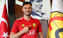 Eskişehirspor'dan savunma hattına takviye