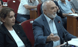 Kepez: Koskocaman stadyumu görmüyorsunuz, Atatürk ismine takıldınız