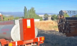 Kütahya'da biçerdöverde çıkan yangına su tankeriyle müdahale edildi