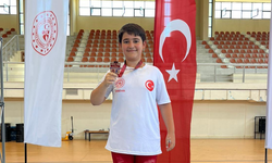 Minikler Türkiye halter Şampiyonası’nda Eskişehir’den bronz madalya