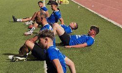 Emek Spor sahaya çıktı: Teknik ekip ve oyuncular tam kadro idmanda