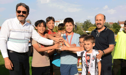 Eskişehir Zafer Kupası Futbol Turnuvası’nda ödüller sahiplerini buldu