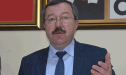 Özkar: El öpenin milletvekili, muz getirenin meclis üyesi olduğu bir dönemdi