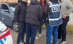 Afyon'da polisten öğrencilerin yoğun olarak bulunduğu bölgelerde denetim
