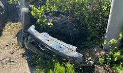 Afyonkarahisar'da takla atıp bahçeye devrilen otomobilin sürücüsü yaralandı