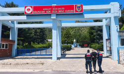 Bilecik'te hakaret suçundan aranan şahıs yakalandı